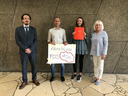 Jahrgangsbeste_Marie-Joelle_Klein_F12d